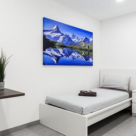 Auszeit Apartment Westend FDH Buitenkant foto