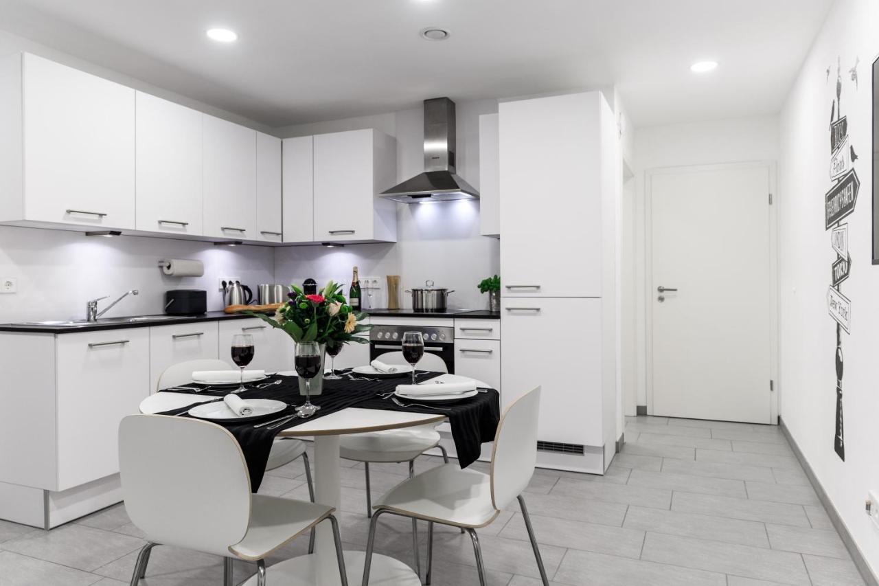 Auszeit Apartment Westend FDH Buitenkant foto