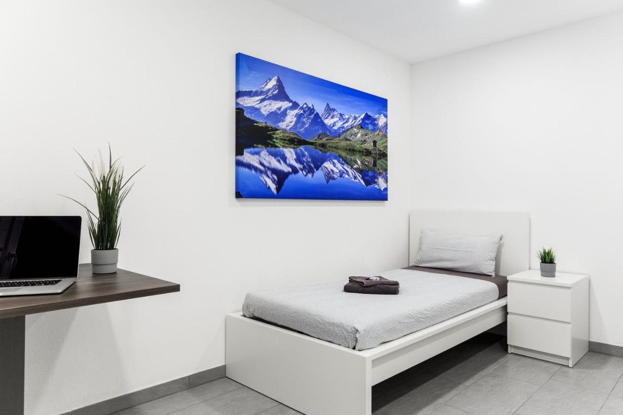 Auszeit Apartment Westend FDH Buitenkant foto
