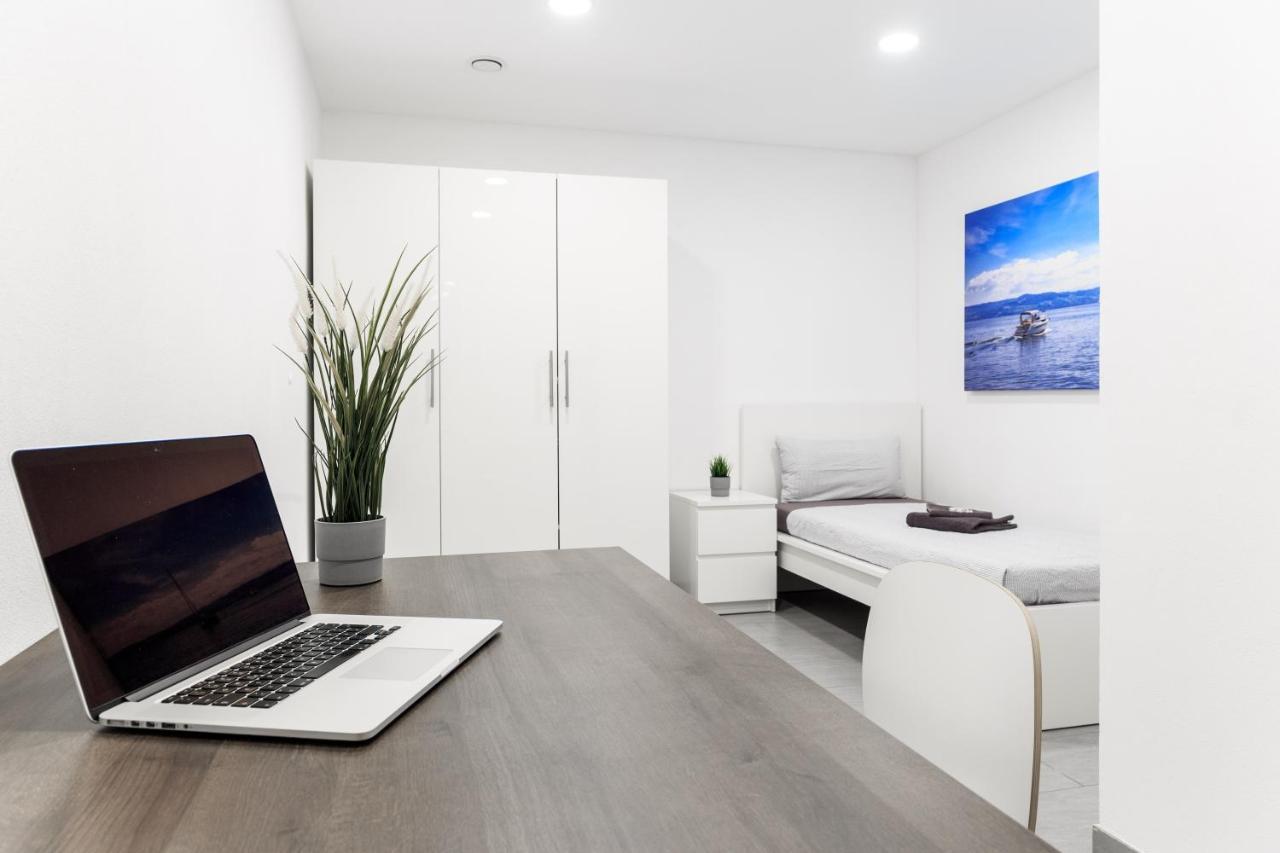 Auszeit Apartment Westend FDH Buitenkant foto